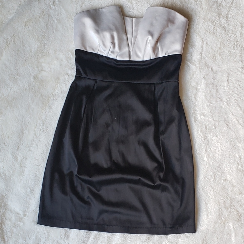 👗C.Russe-Strapless Dress